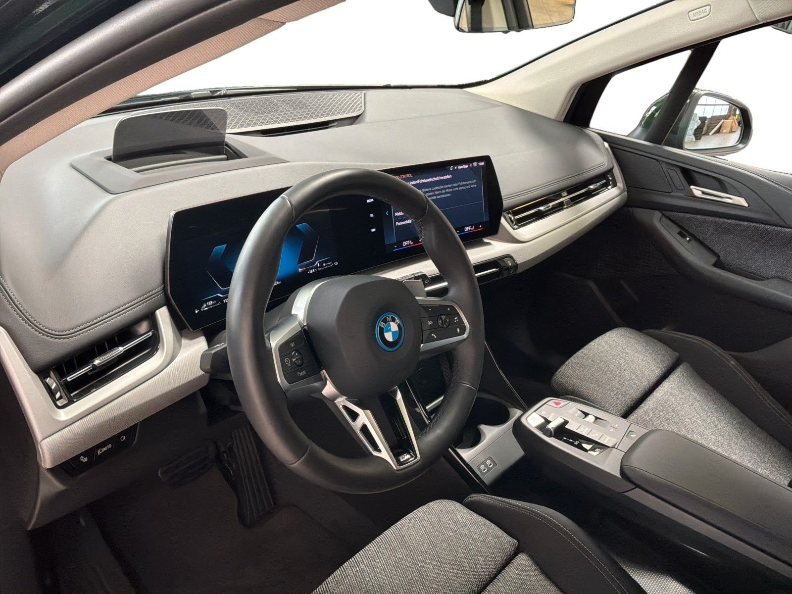 BMW 225 Active Tourer - Bild 8