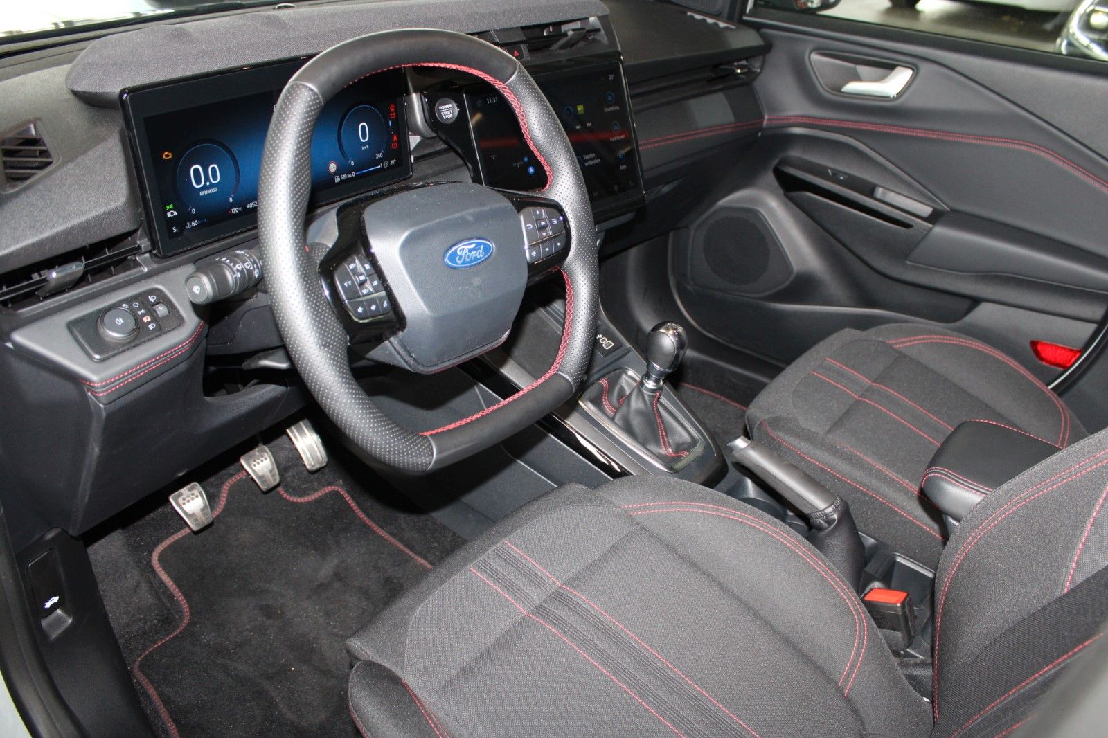 Fahrzeugabbildung Ford Puma MHEV ST-Line LED NAVI WinterPaket CAM