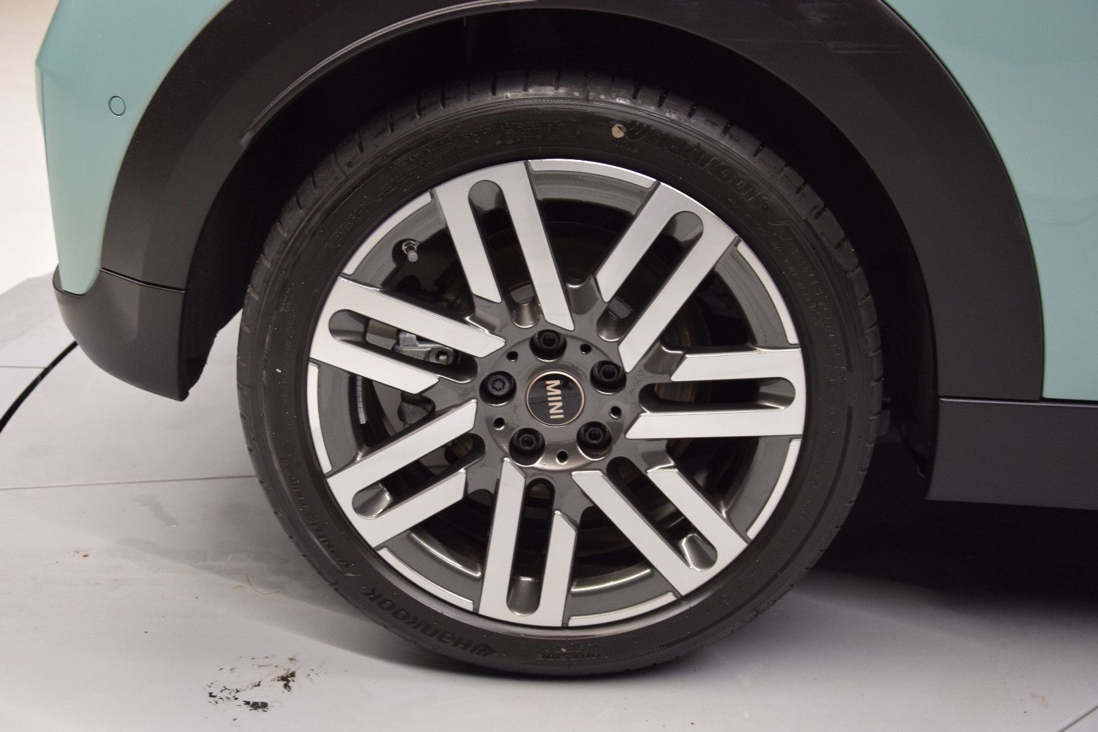 Fahrzeugabbildung MINI Cooper C Classic Trim Paket-M Pano HuD Kamera