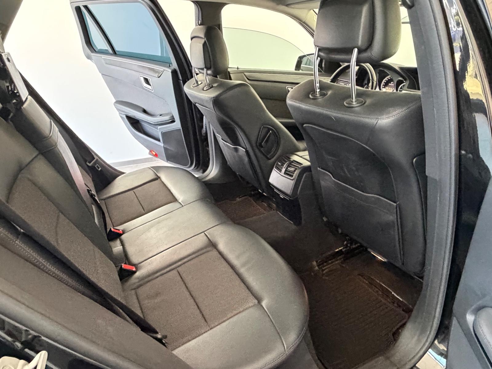 Mercedes-Benz E220dT CDI BlueEfficiency