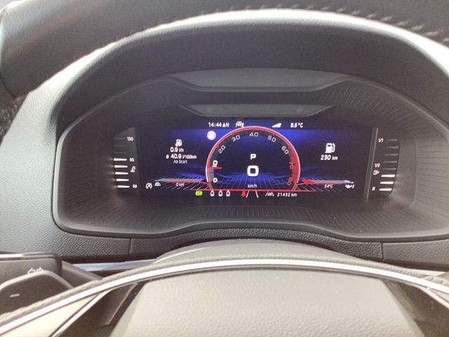 Karoq 2.0TSI DSG 4x4 Sportline AHK