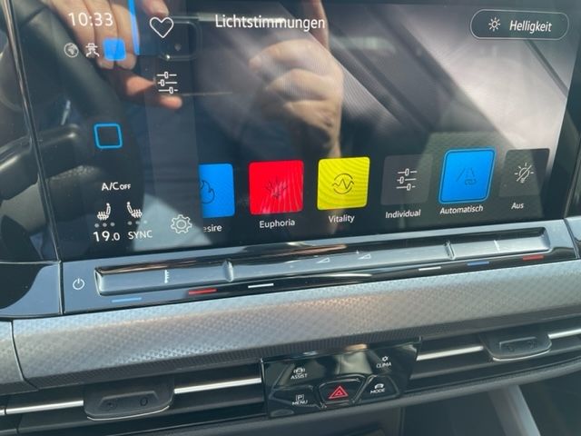 Golf VIII 2.0 TDI ACTIVE NAVI ''Harman Kardon''