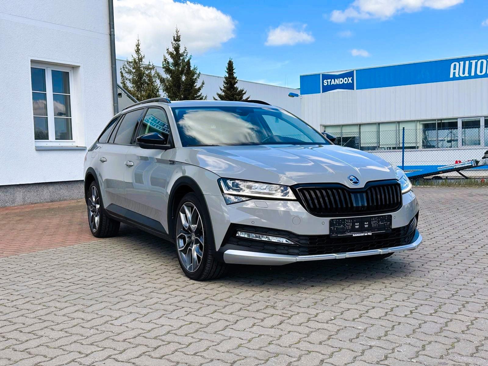 Skoda SuperbScout4x4 Laserlicht Pano Standheizung 360°