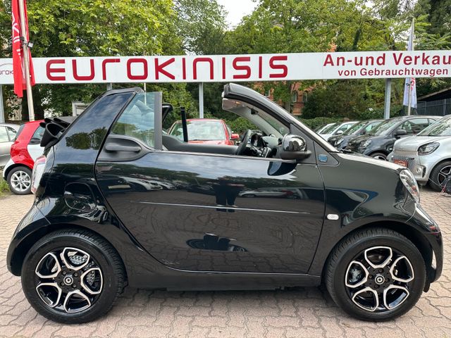 Smart fortwo Cabrio EQ*EXCL*60kW*LEDER*JBL*KAM*22kW