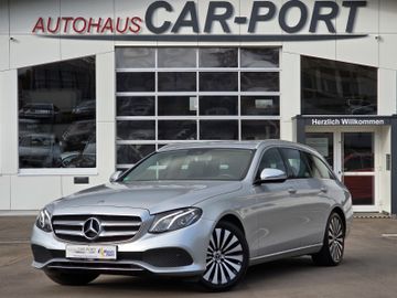 Mercedes E 220 - 1