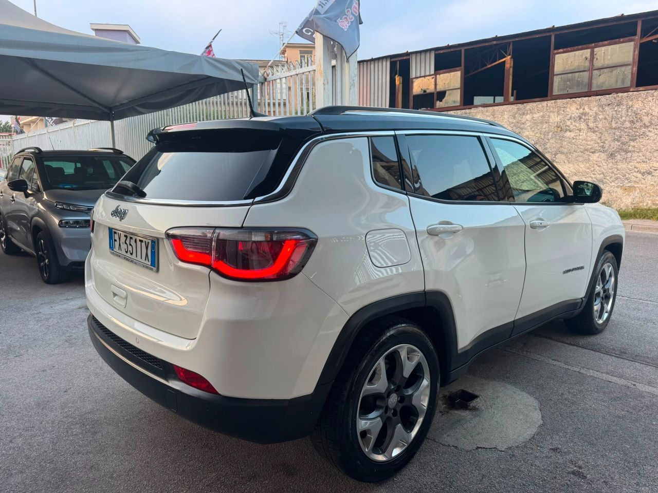 Jeep JEEP COMPASS 1.6 MJT 120CV 2019 LIMITED imagem 2