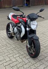 MV Agusta Brutale 675 - MV AGUSTA NAKED BIKE