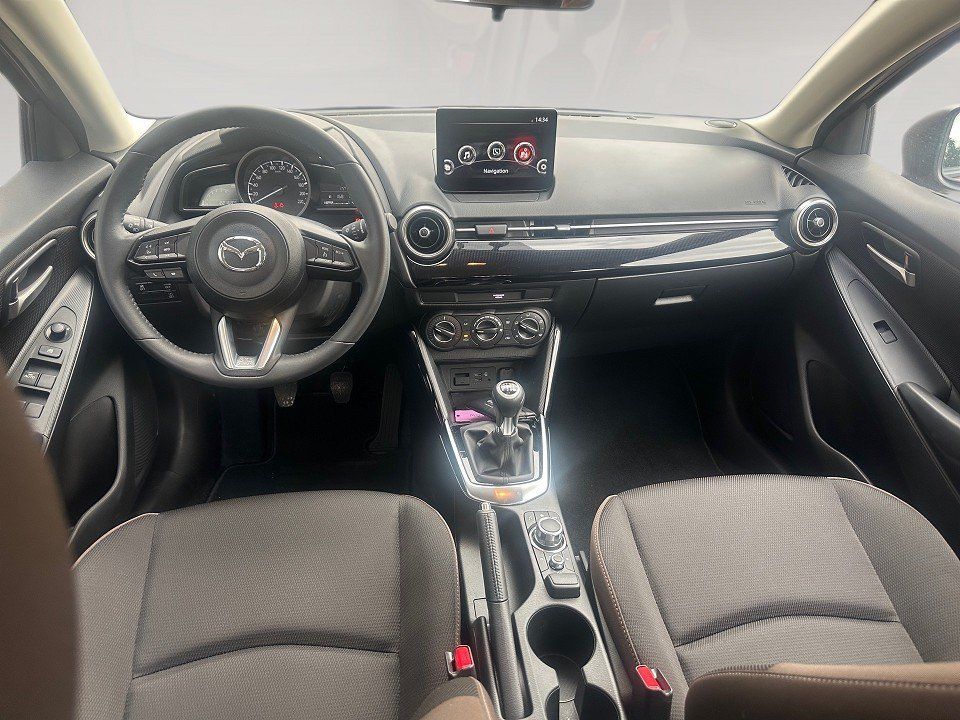 Fahrzeugabbildung Mazda 2 1.5i 75PS CENTER