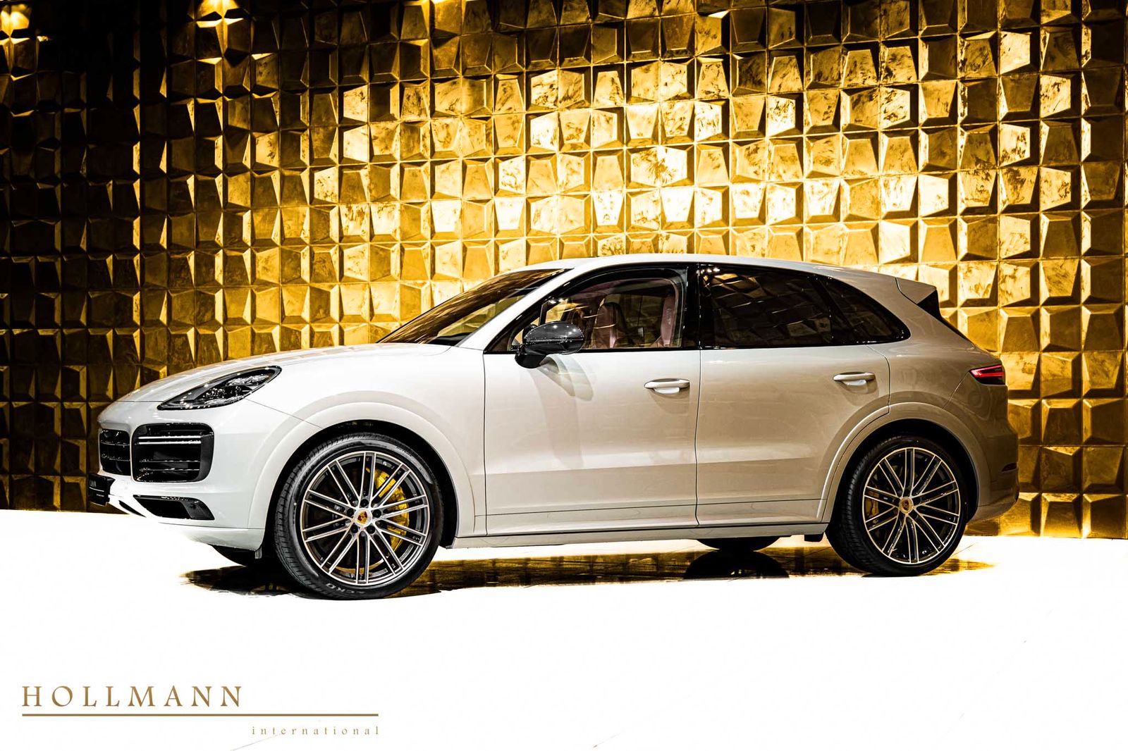 Porsche CAYENNE TURBO CARBON 3D BURMESTER CERAMIC BRAKE foto 6