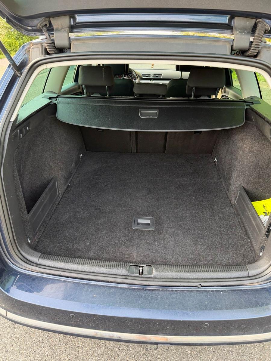 Volkswagen Passat 2014 — photo 10