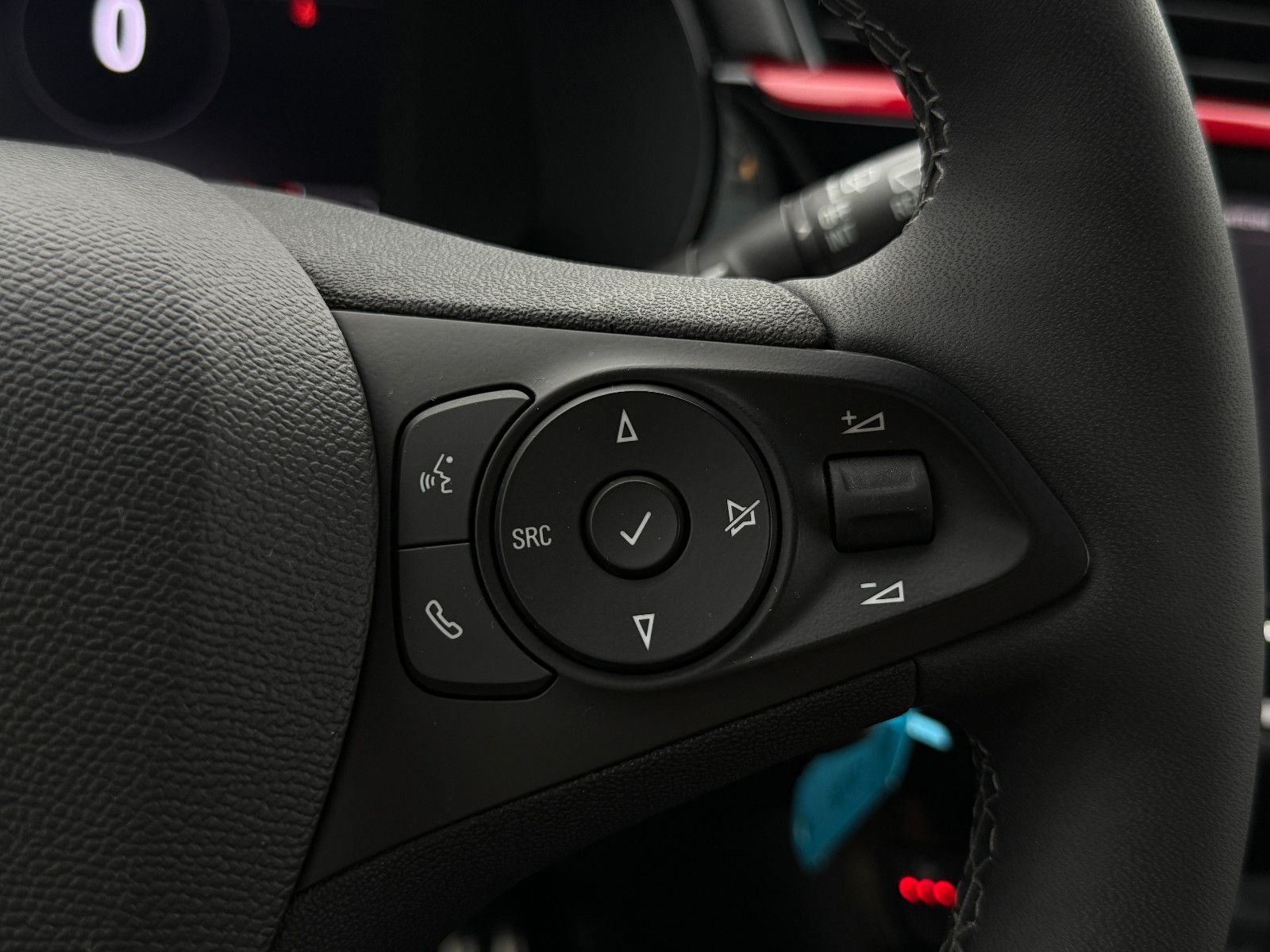 Fahrzeugabbildung Opel Corsa F GS-Line Blis DAB GRA LED Kamera SHZ