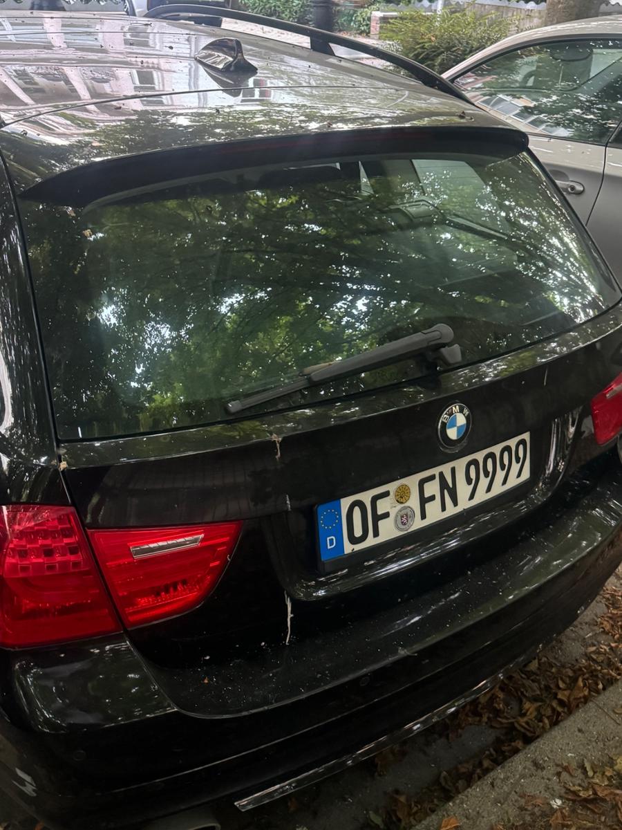 BMW 320 2009 — photo 6