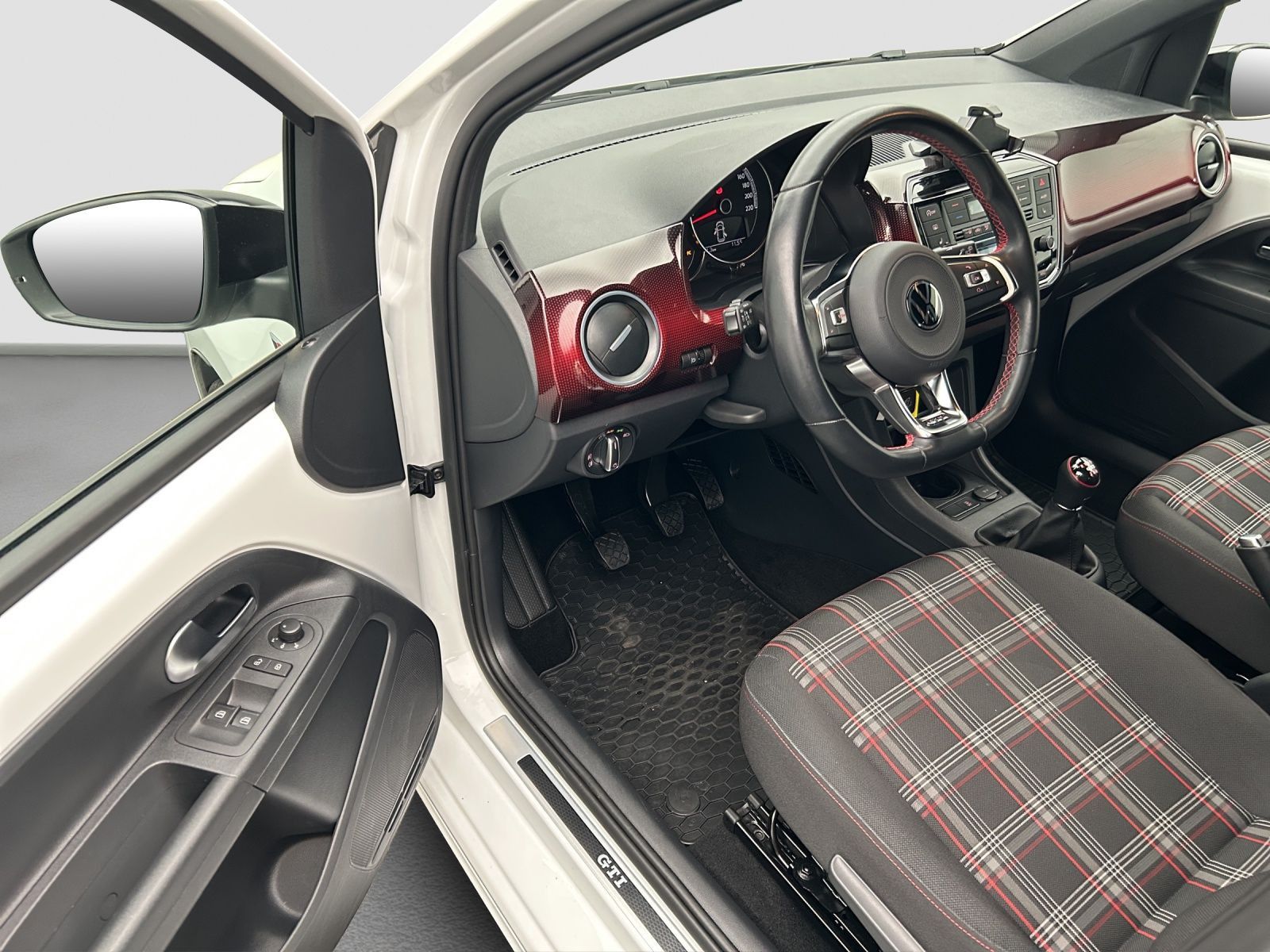 Volkswagen up! - Bild 13