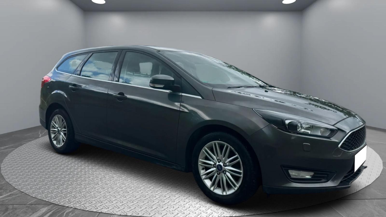 Ford 1.0 Cool & Connect 1Hand*CarPlay*Zahnriem. Neu