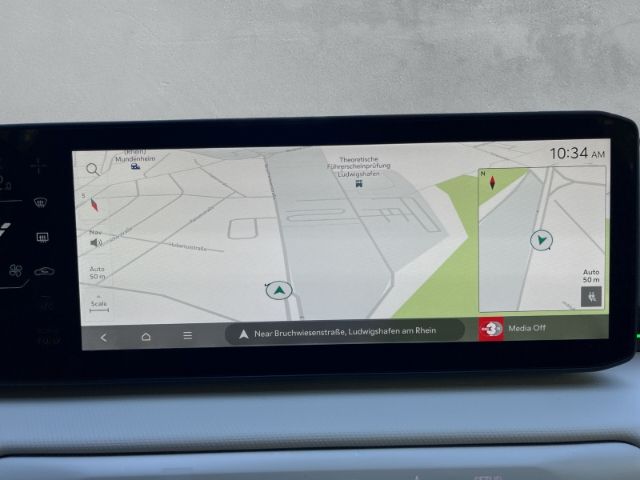 Fahrzeugabbildung Kia EV4 81,4 kWh GT-LINE *PANORAMADACH*DRIVEWISE-PAR