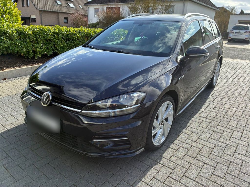 Image of Volkswagen Golf