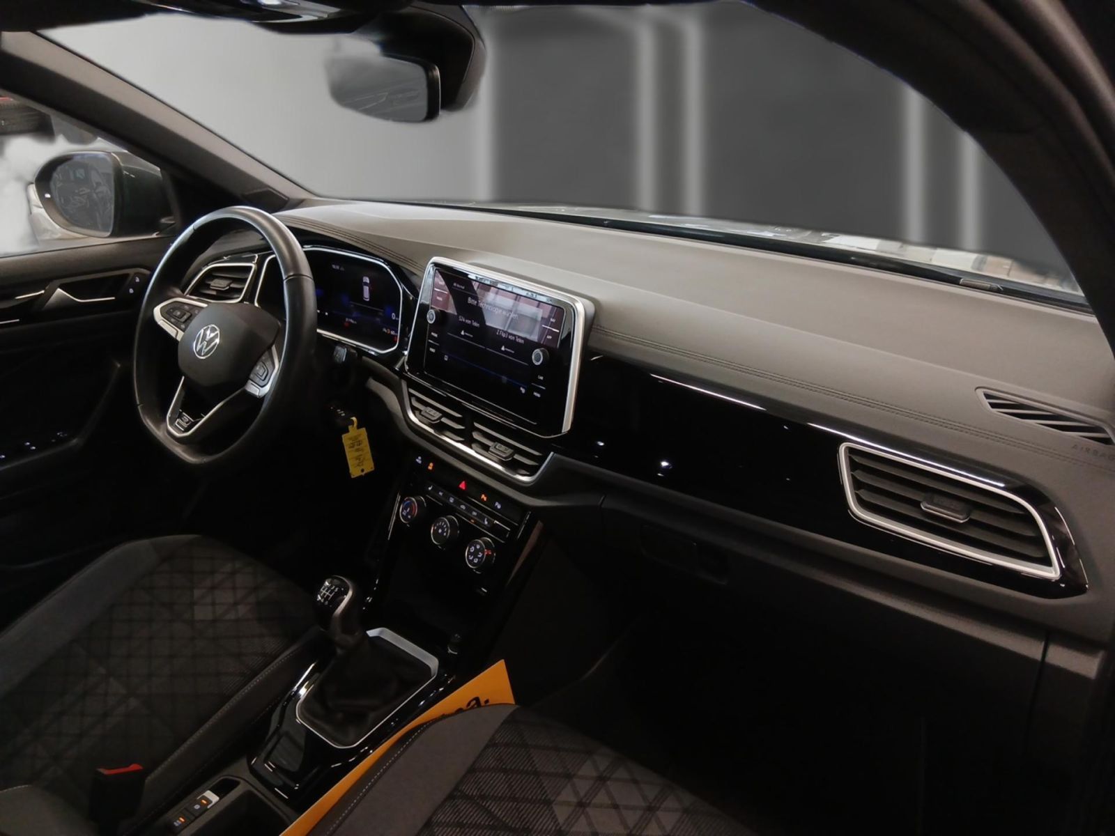 Volkswagen T-Roc - Bild 11