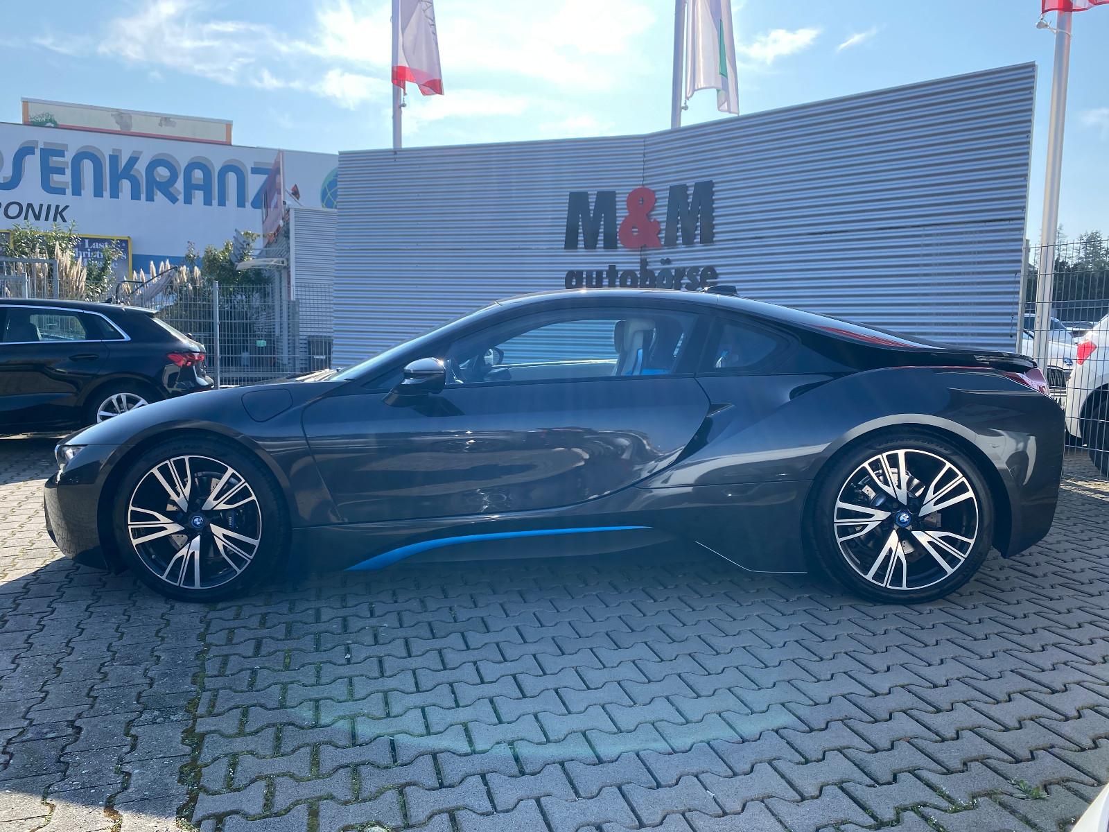 BMW i8 Coupe Pure Impulse Harman-Kardon/HuD/360°/LED
