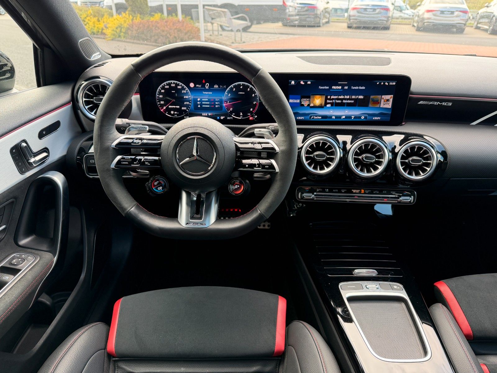 Fahrzeugabbildung Mercedes-Benz A 45 S AMG 4M AERO+PERFSITZE+BURM+PANO+360°+MBEA