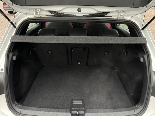 Golf GTI Clubsport DSG- HarmanKardon*Kamera*APP!