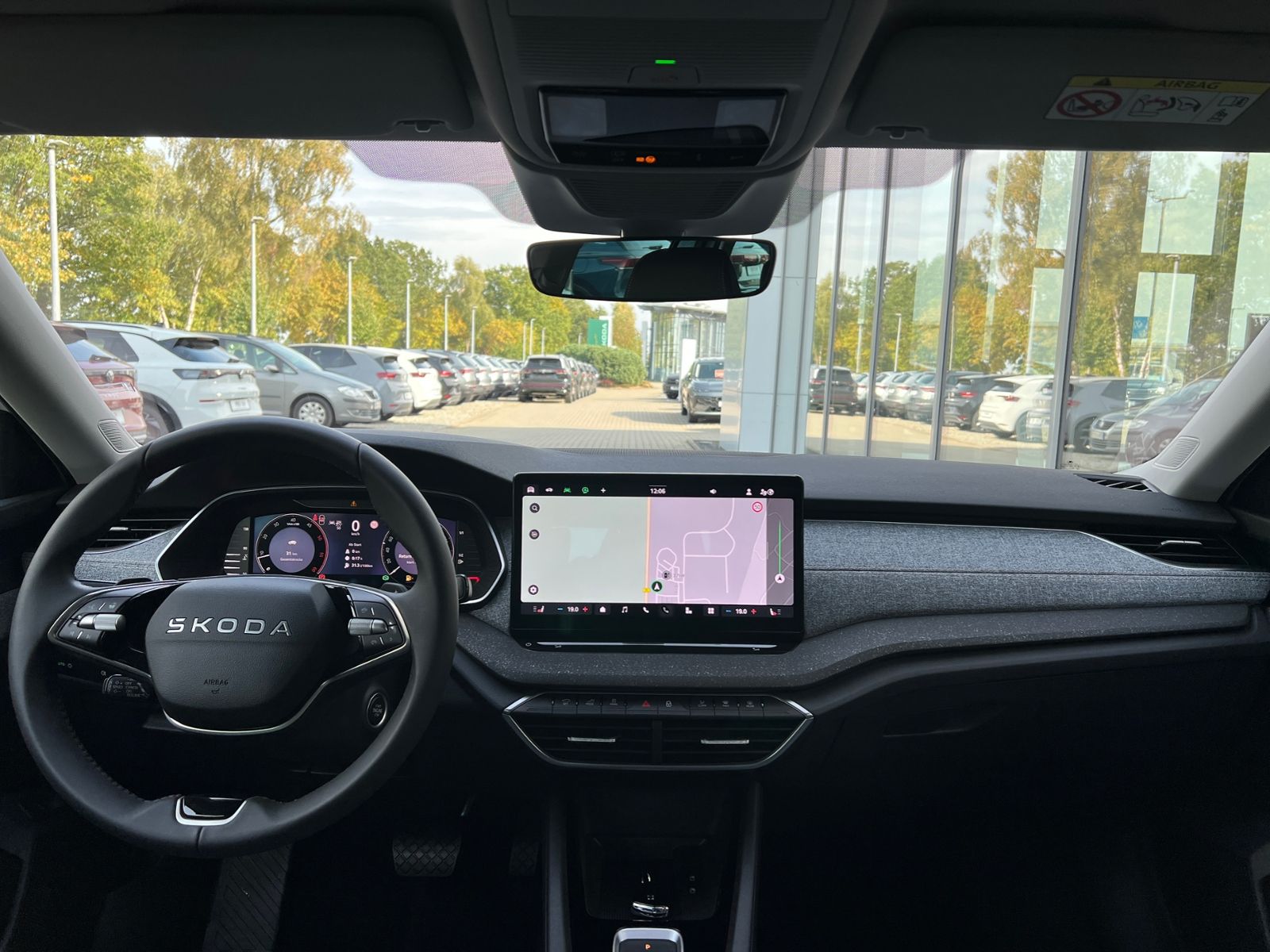 Fahrzeugabbildung SKODA Octavia Combi Tour 2.0 TDI DSG *AHK, LED, ACC, K