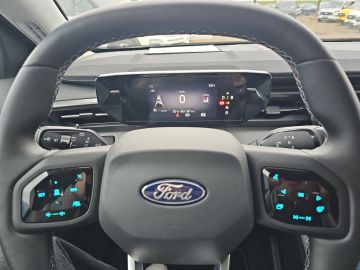 Bild 17 Ford Explorer RWD HUD AHK-el. klappb. El. Fondsitzver