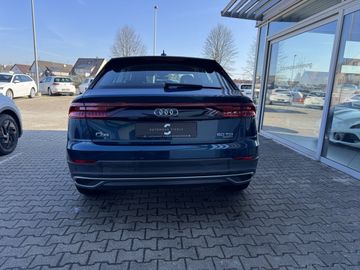 Audi Q8 - 5