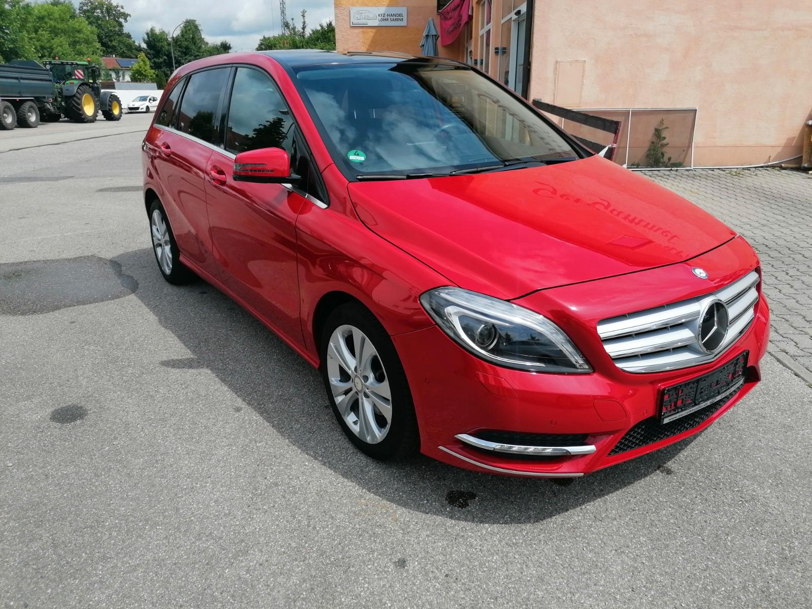 Mercedes-Benz B 200 CDI Sports Tourer Automatik Xenon Navi PDC
