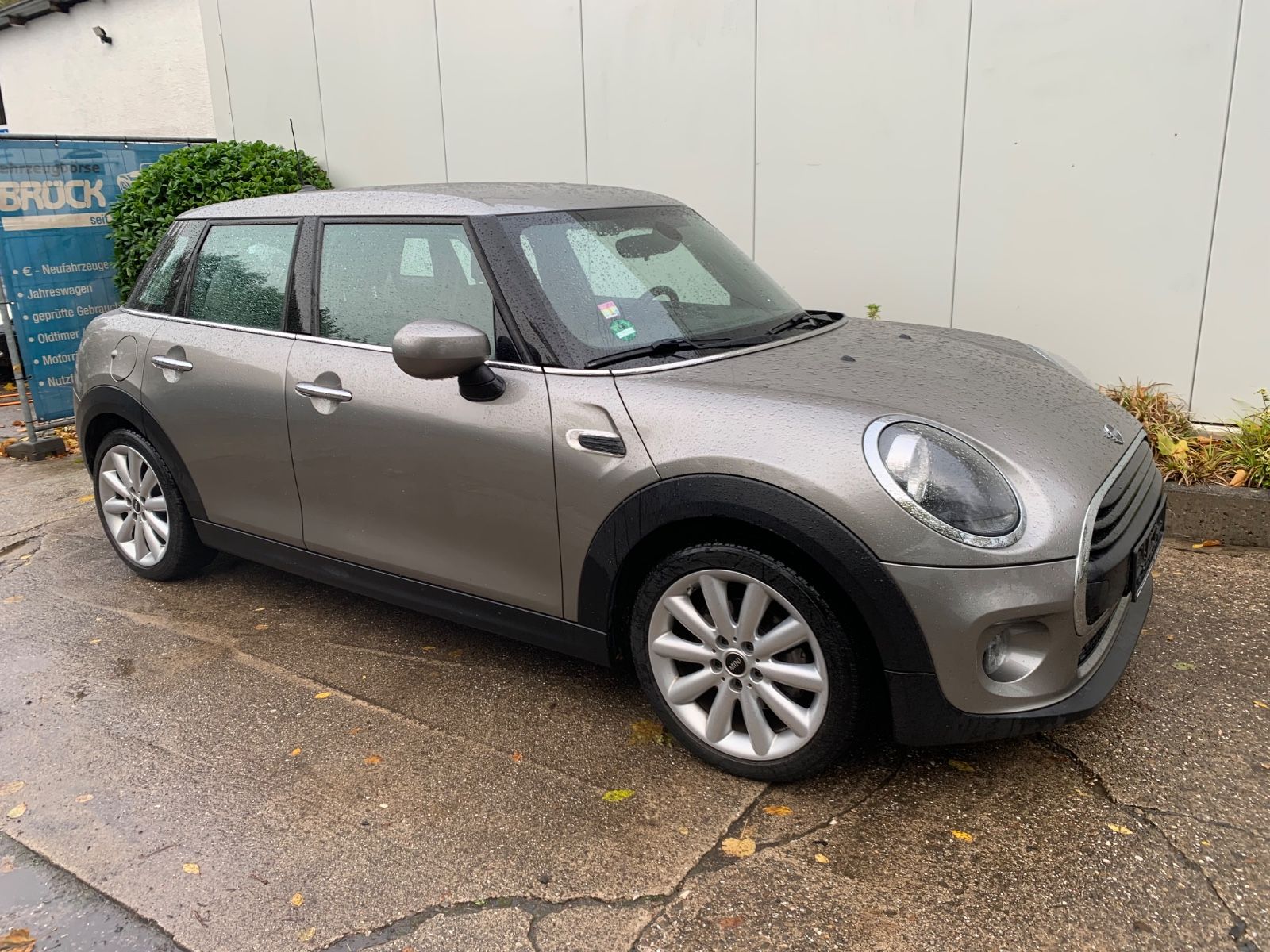 MINI ONE