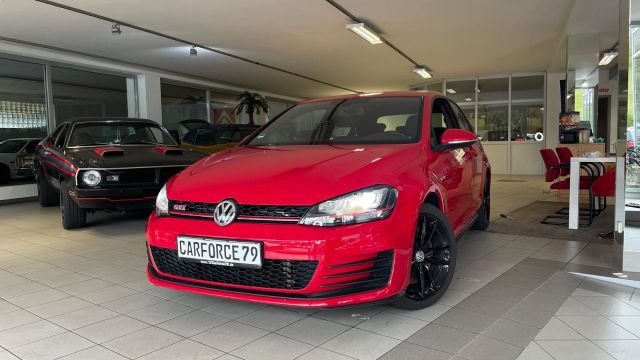 Volkswagen VII LIM. GTI PERFORMANCE KLIMA NAVI TEMP.