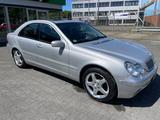 Mercedes-Benz C 320 4MATIC :::RENTNERFAHRZEUG::: - Mercedes-Benz C 320: Limousine