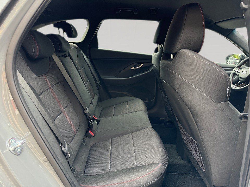 Fahrzeugabbildung Hyundai i30 Kombi 1.5T 160PS 48V N LINE