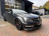 Mercedes-Benz C 63 AMG Edition 1 Coupe Magno Designo Panorama - Mercedes-Benz 63 AMG aus dem Jahr 2010
