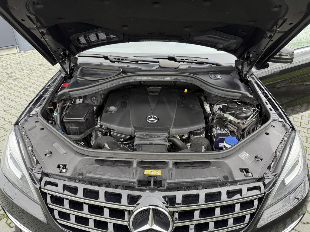 Mercedes-Benz ML 350