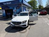 Mercedes-Benz E 220 d Autom. -