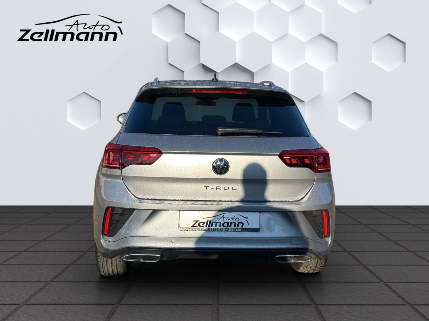 T-Roc 1.5 TSI R-Line DSG AHZV LED PDC Rückfahrka