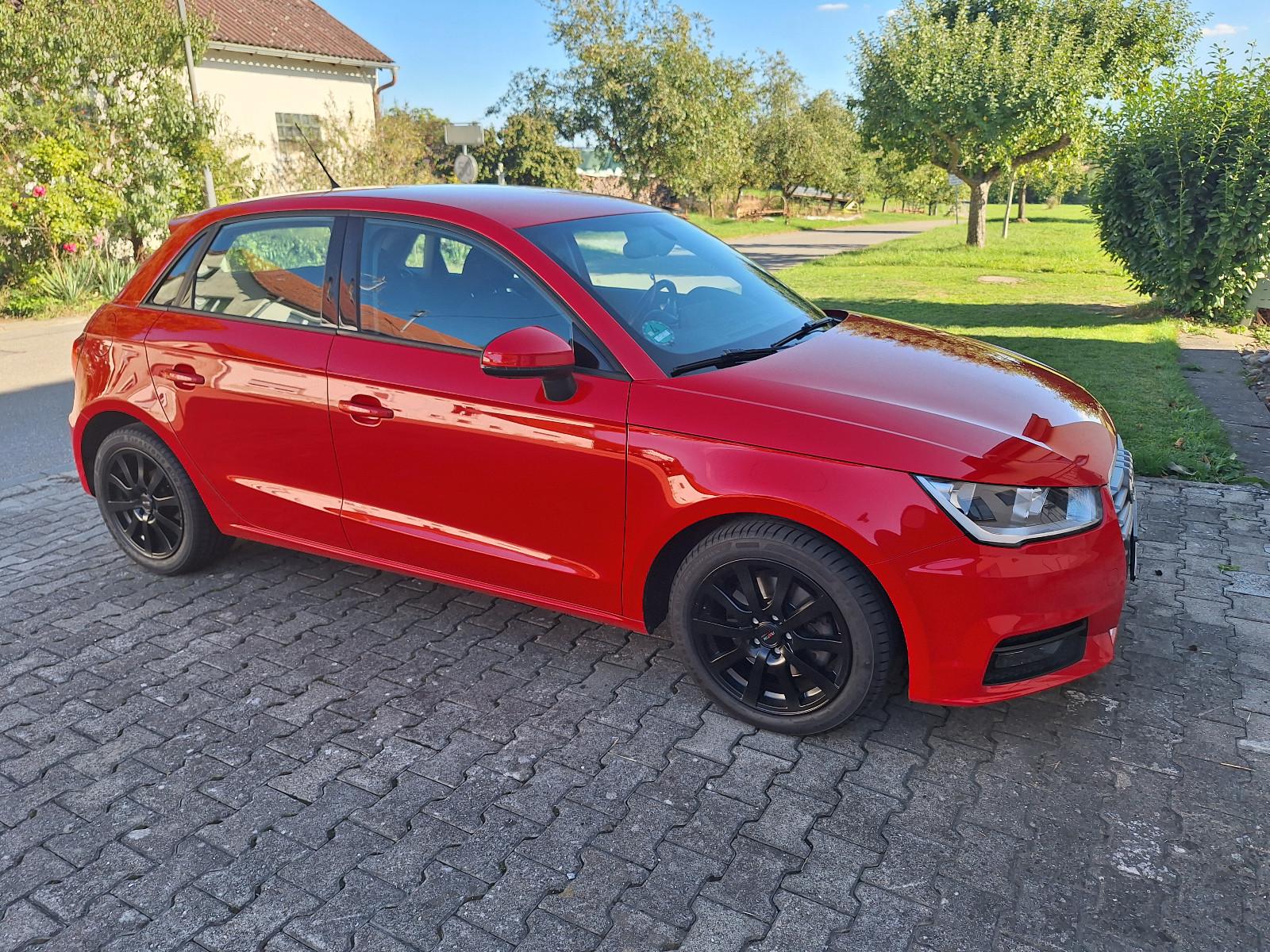 Audi A1 1.4 TFSI - Neu ZR,Insp.,Br. hi.,etc. - 8-fach
