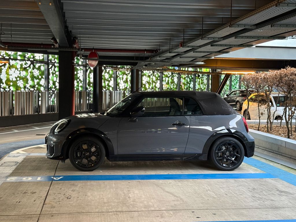 Image of MINI John Cooper Works Cabrio