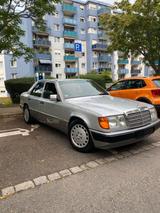 Mercedes-Benz W124 300D - Mercedes-Benz 300: W124 300d