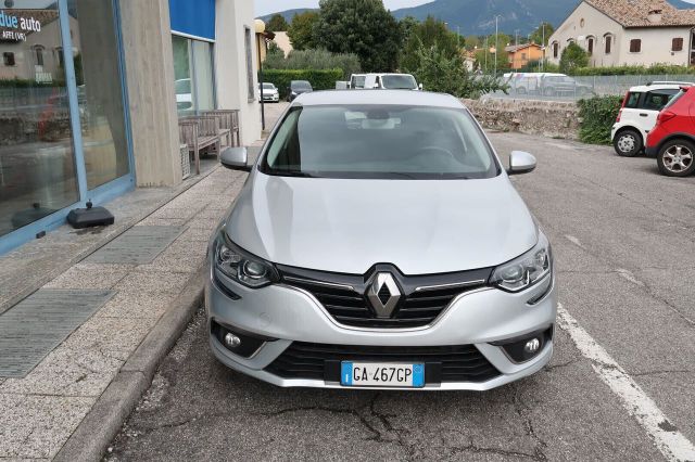 Renault Megane TCe 115 CV 5p Business