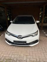 Toyota Auris - Toyota Auris Gebrauchtwagen in Hamburg