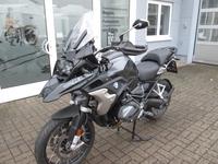 BMW R 1250 GS  Triple Black / 4 Pakete / nur 7tkm
