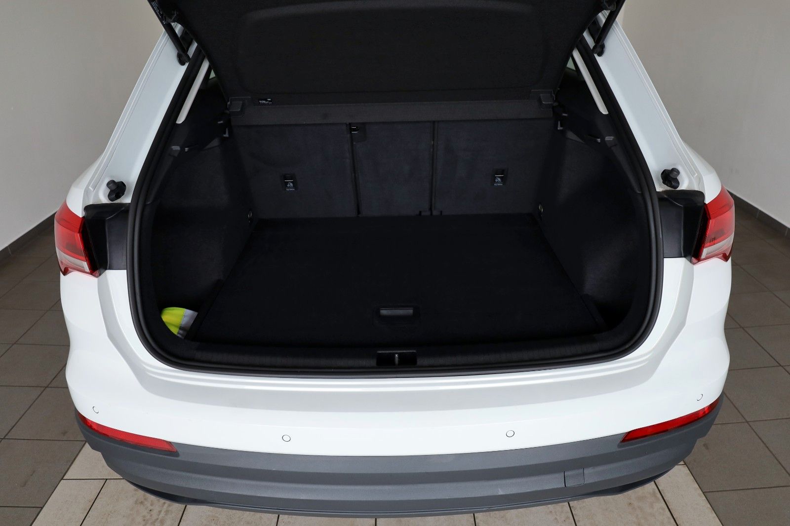 Fahrzeugabbildung Audi Q3 40 TDI quattro ,Navi,ACC,Carplay