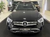 Mercedes-Benz GLC 220 d 9G 4M *PANO*LED*SHZ*CARPLAY*1.HAND* - Mercedes-Benz GLC 220 in Essen