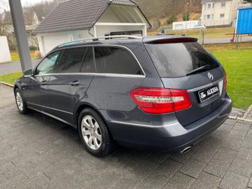 Mercedes E 300 - 7