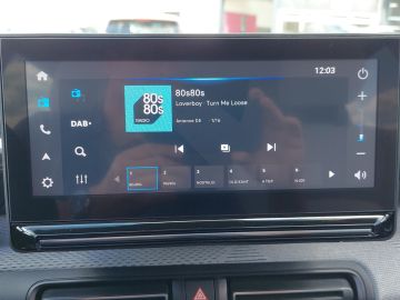 Citroën C3 Turbo 100 MAX HUD°Navi°LED°RFK°Winterpaket°