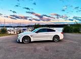 BMW M4 Competition Keramikbremse und Akrapovic + Tun
