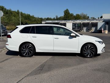 Volkswagen Golf - 8