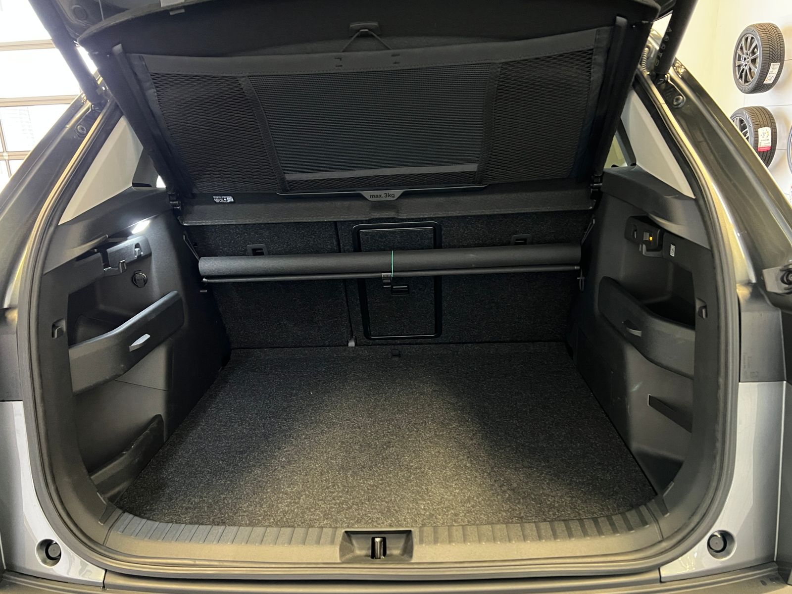 Fahrzeugabbildung SKODA Elroq 85 *AHK,Wärmepumpe,KESSY*