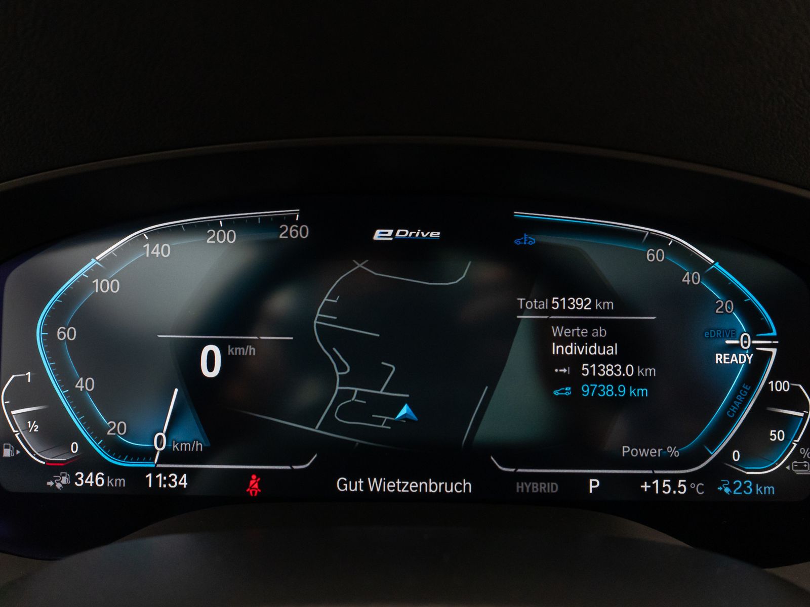 Fahrzeugabbildung BMW 520e Glasdach Kamera DAB H/K DispKey Sport Alarm